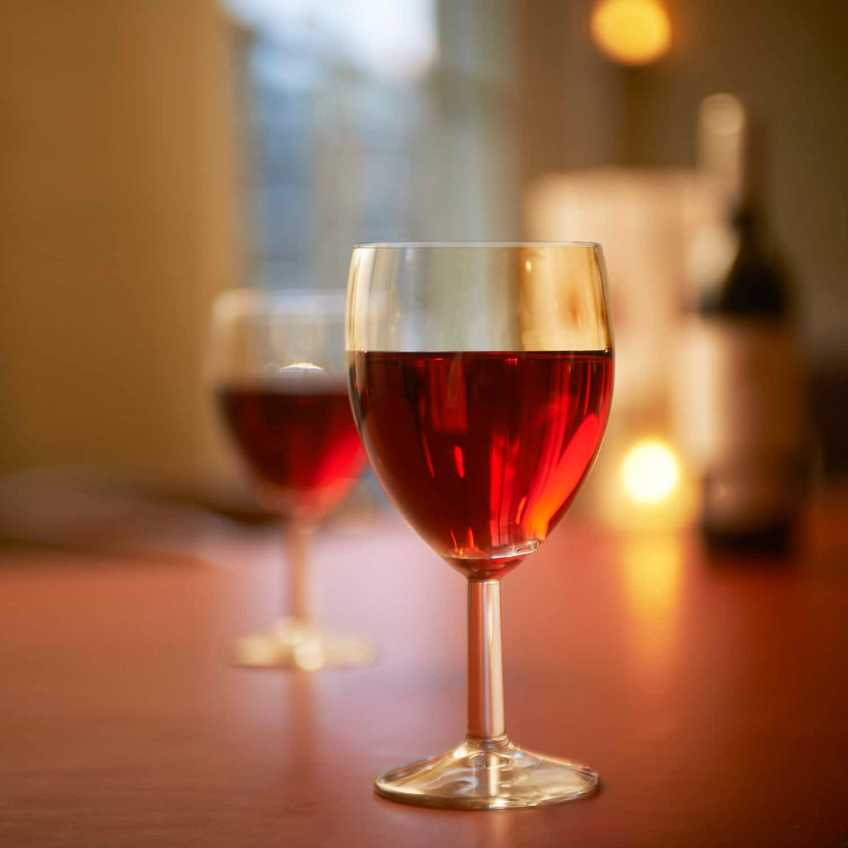 Verres à vin rose