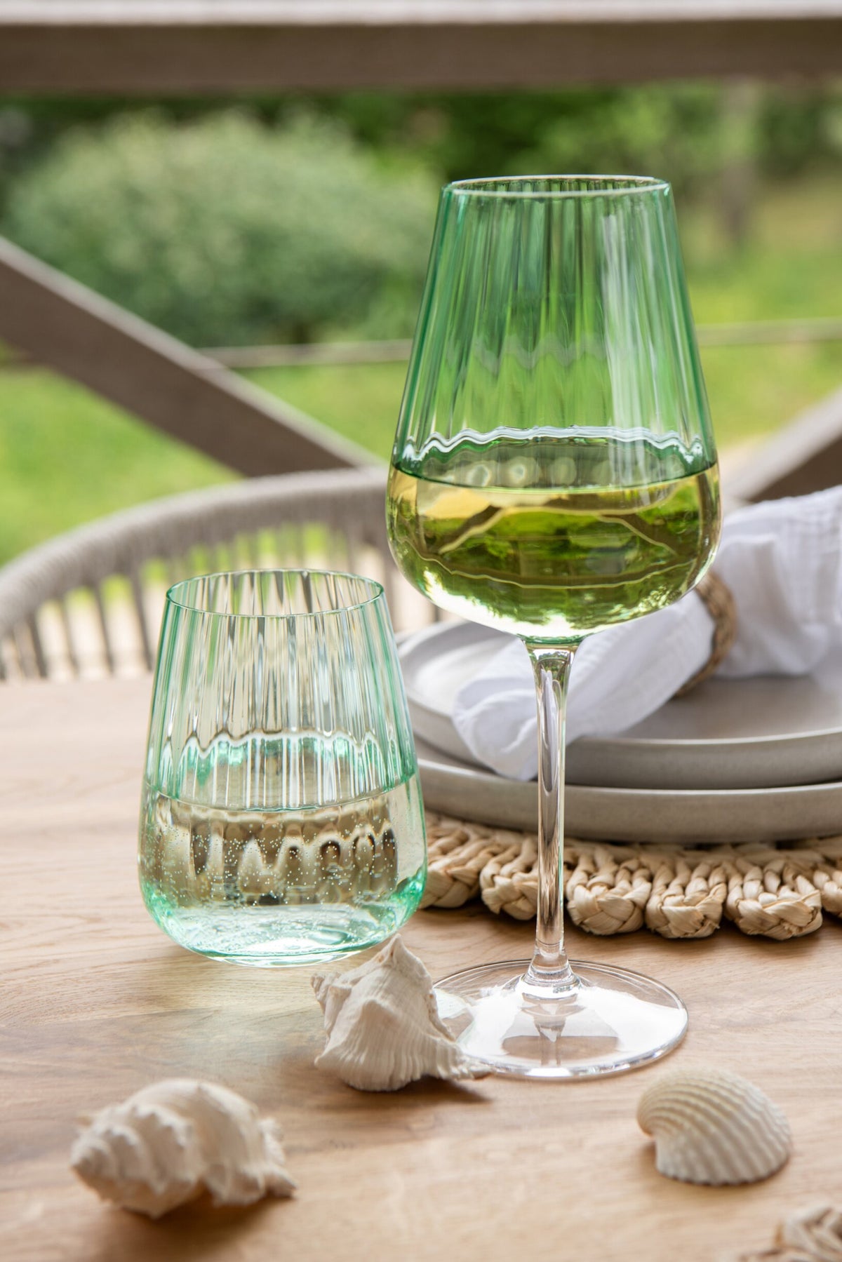 J-Line verre à vin 56,6 cl côtelé vert
