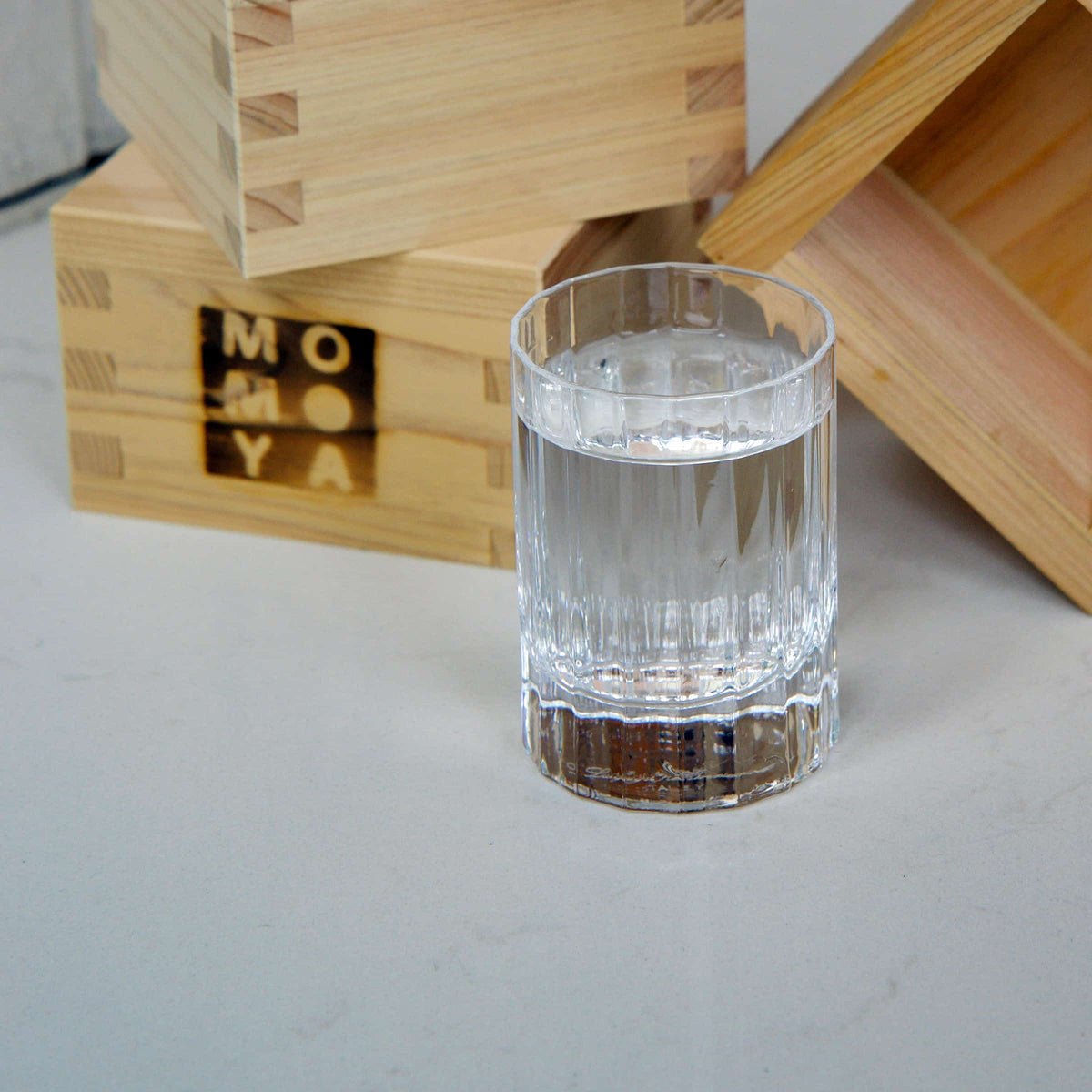 Luigi Bormioli Bach Whiskey Karaf 70 Cl - 4X Tumbler D.O.F. 33,5 Cl - 5 Stuks - Glazen.nl